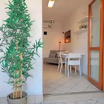 -terrace & Ac Near The By Host Hero Апартаменты Чивитанова-Марке