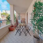 -terrace & Ac Near The By Host Hero Чивитанова-Марке