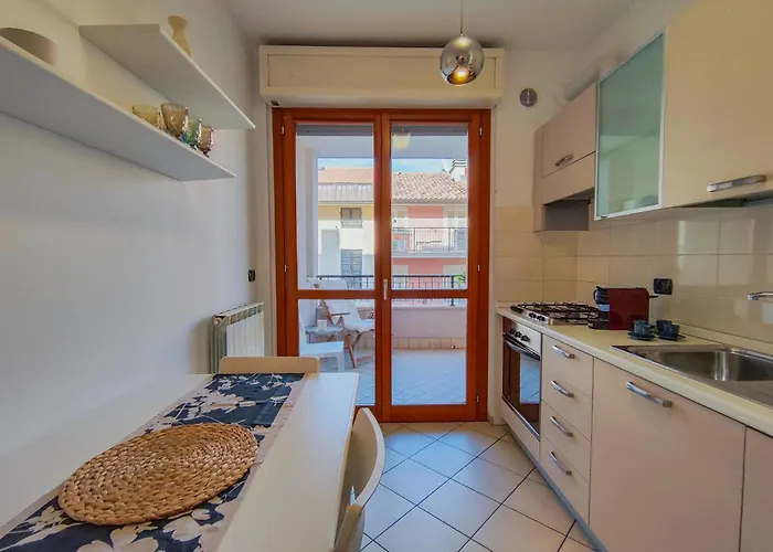 -terrace & Ac Near The By Host Hero Apartamento *