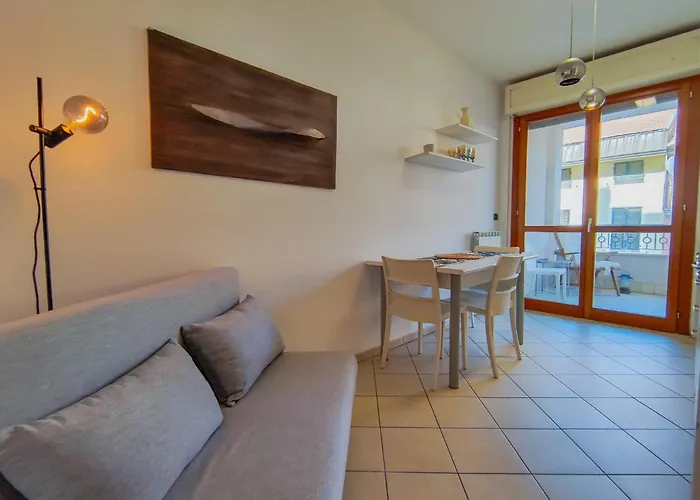 -terrace & Ac Near The By Host Hero *